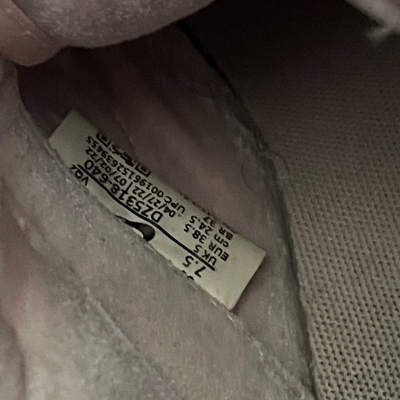 Dunks - Picture 4 of 7